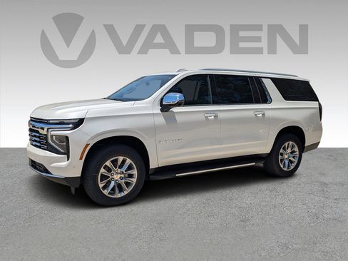 New 2025 Chevrolet Suburban Premier w/ Sun And Tow Package image 2