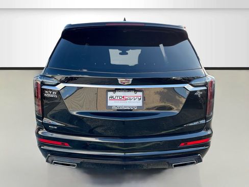 Used 2025 Cadillac XT6 Sport image 6