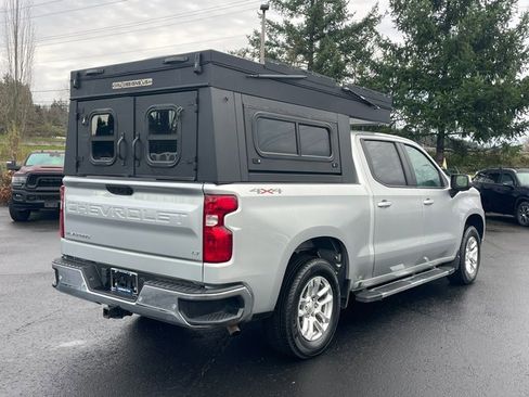 Used 2022 Chevrolet Silverado 1500 LT w/ Safety Package image 3