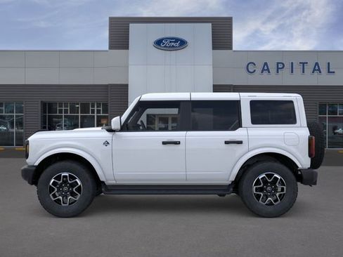 New 2026 Ford Bronco Outer Banks AWD/4WD image 3