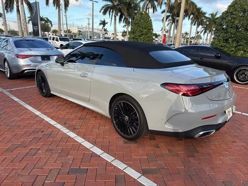 Used 2026 Mercedes-Benz CLE 300 4MATIC Cabriolet image 6