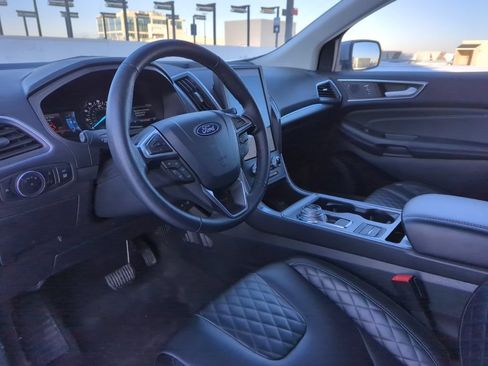 Used 2024 Ford Edge Titanium AWD/4WD image 14