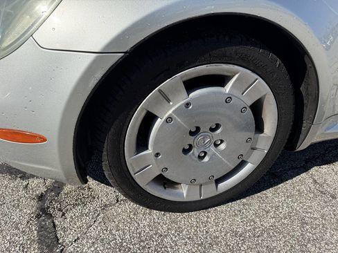 Used 2002 Lexus SC 430 Convertible RWD image 11