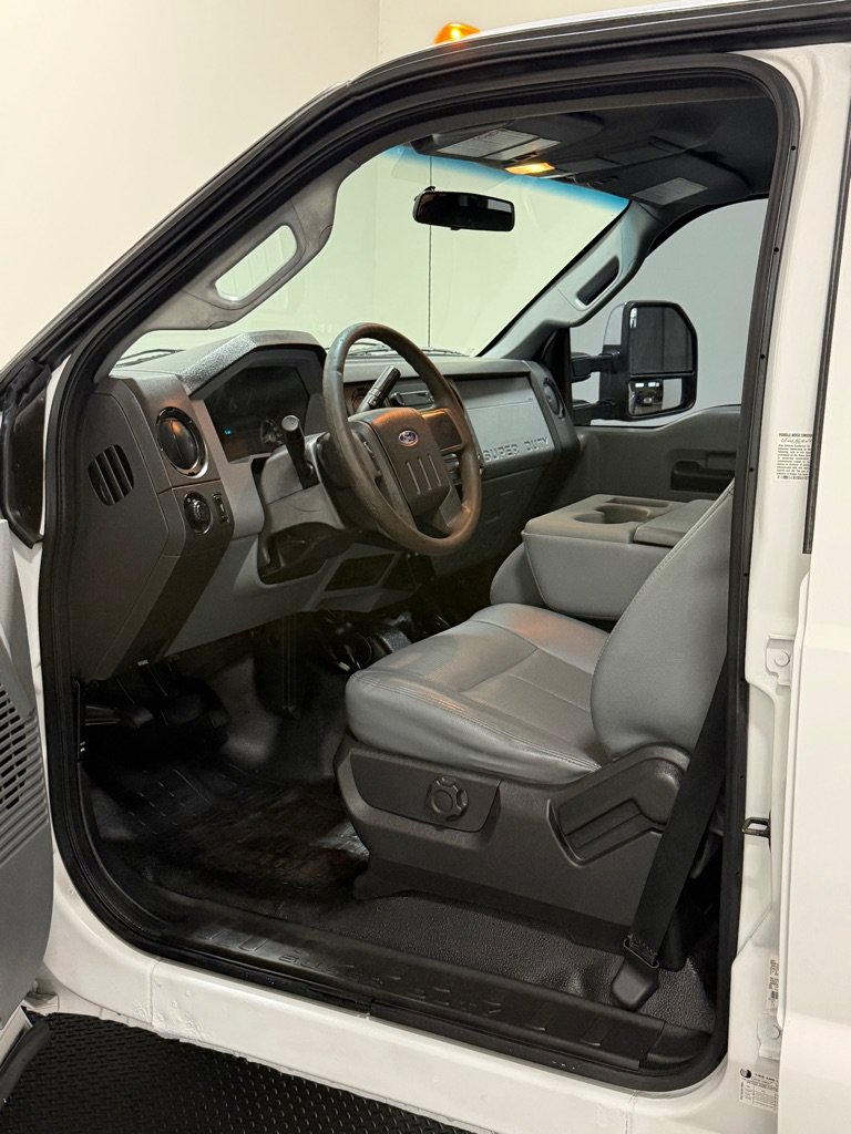 Used 2015 Ford F350 XL AWD/4WD image 8