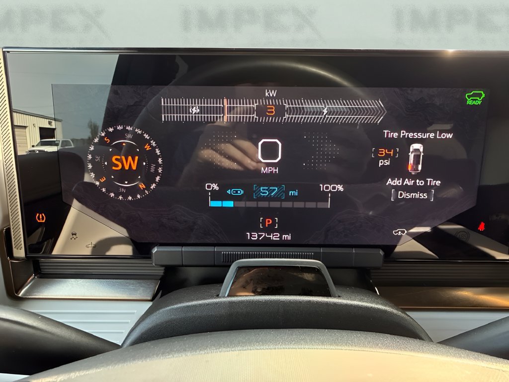 Used 2024 GMC Hummer EV 2X w/ Extreme Off-Road Package AWD/4WD image 28