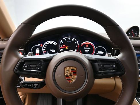 Used 2023 Porsche Panamera Platinum Edition image 21