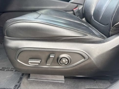 Used 2022 Jeep Grand Cherokee Limited RWD image 18
