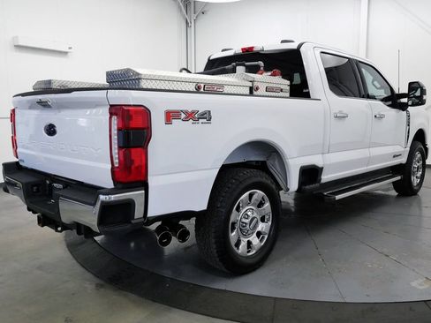 Used 2023 Ford F250 Lariat w/ Chrome Package AWD/4WD image 7
