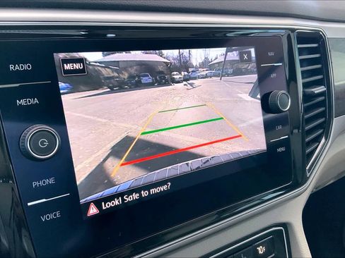 Used 2019 Volkswagen Atlas SEL Premium image 28