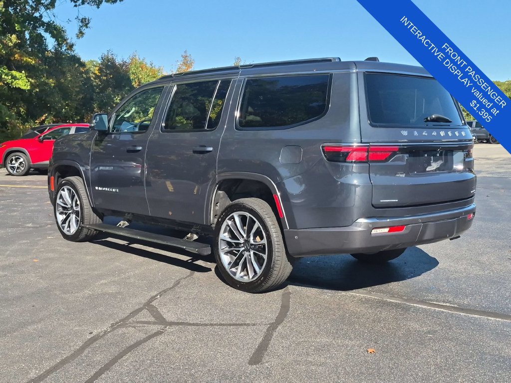 Used 2022 Jeep Wagoneer Series III w/ Premium Group I AWD/4WD image 7