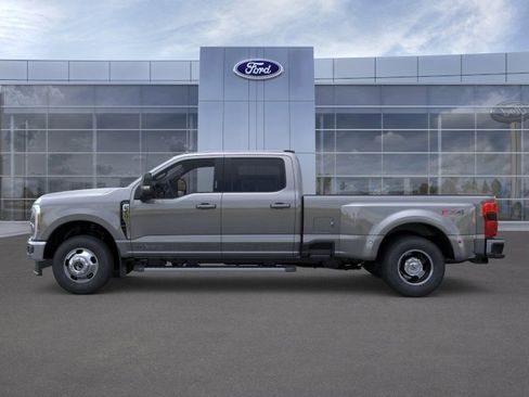 New 2026 Ford F350 Lariat AWD/4WD image 3