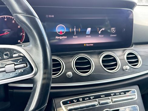 Used 2020 Mercedes-Benz E 350 Sedan image 27