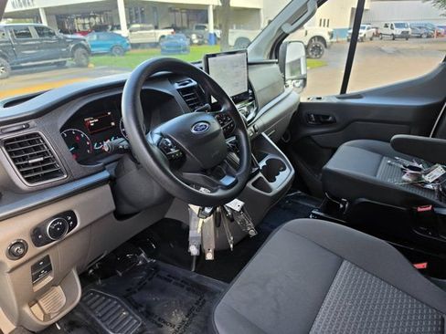 Certified 2024 Ford Transit 350 XLT RWD image 21