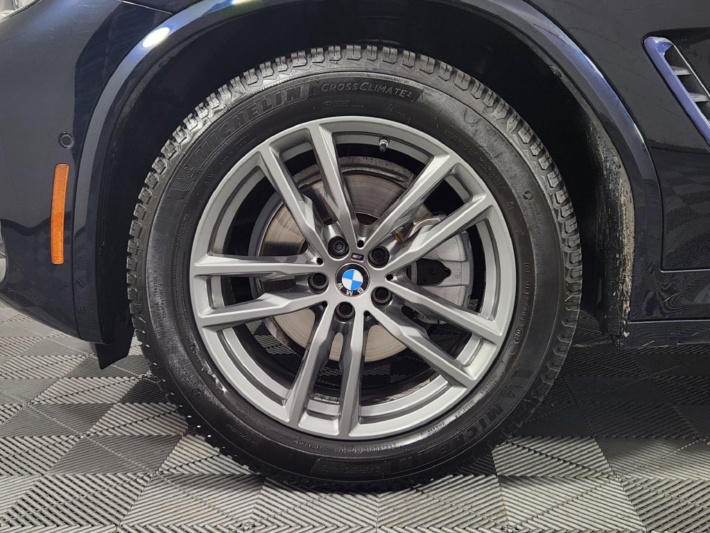 Used 2019 BMW X4 xDrive30i w/ M Sport Package 2 AWD/4WD image 22