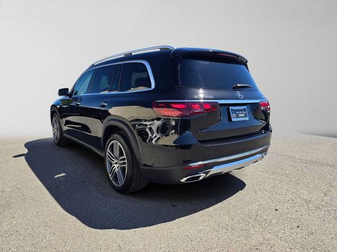 Used 2026 Mercedes-Benz GLS 450 4MATIC image 7