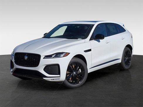 New 2026 Jaguar F-PACE R-Dynamic S image 1