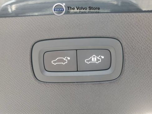 Certified 2023 Volvo XC90 B6 Plus w/ Protection Package Premier AWD/4WD image 8