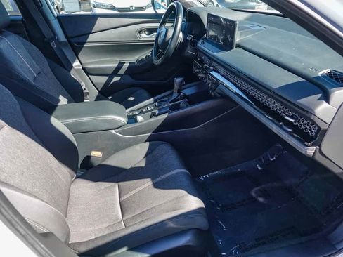 Used 2024 Honda Accord Sport image 15