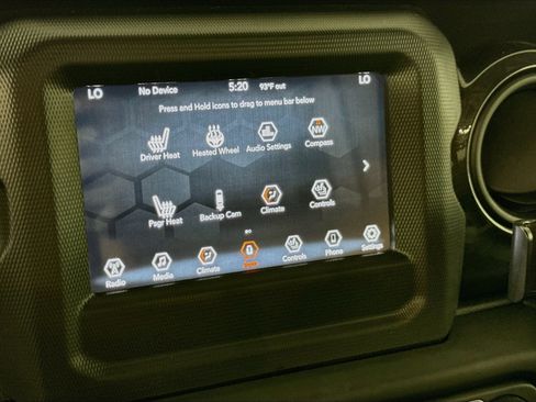 Used 2021 Jeep Wrangler Unlimited Sport AWD/4WD image 14
