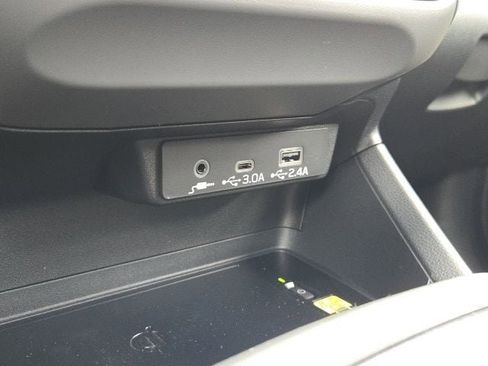 New 2025 Subaru Crosstrek 2.5i Limited w/ Crosstrek Mirror Package image 16