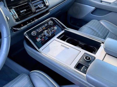 Used 2019 Lincoln Navigator Black Label image 15