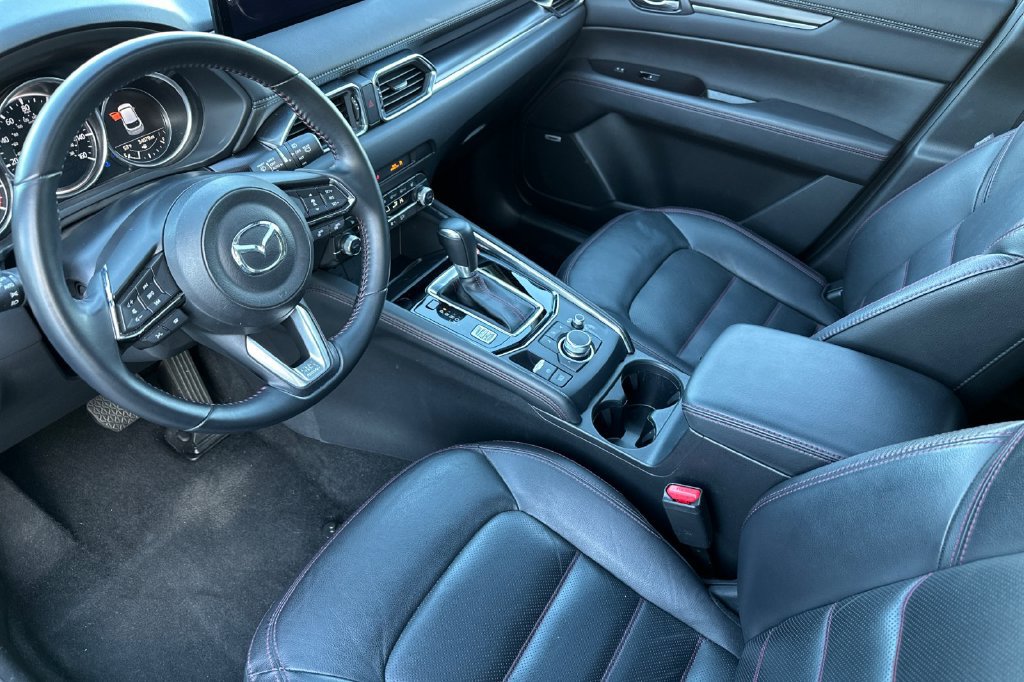 Used 2025 MAZDA CX-5 Carbon Edition AWD/4WD image 4