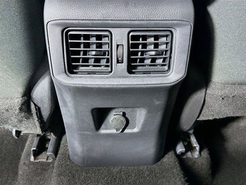 Certified 2025 Toyota RAV4 LE AWD/4WD image 23