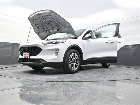 Used 2022 Ford Escape SEL image 37