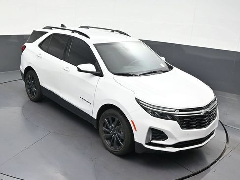 Used 2023 Chevrolet Equinox RS FWD image 22