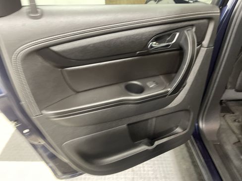 Used 2017 Chevrolet Traverse LT AWD/4WD image 15