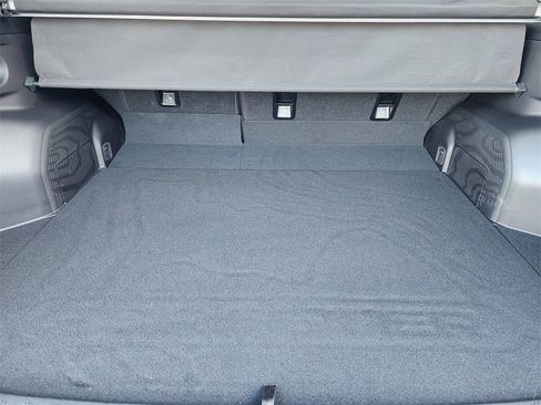 Certified 2025 Subaru Forester Limited image 23