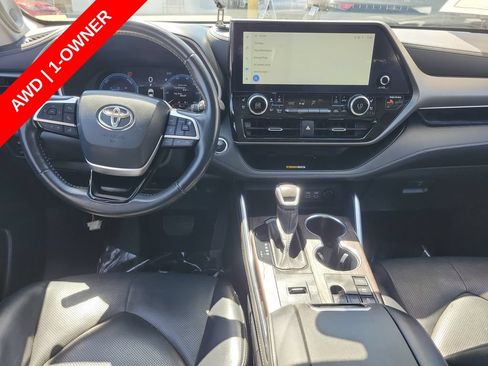 Used 2023 Toyota Highlander Limited AWD/4WD image 13