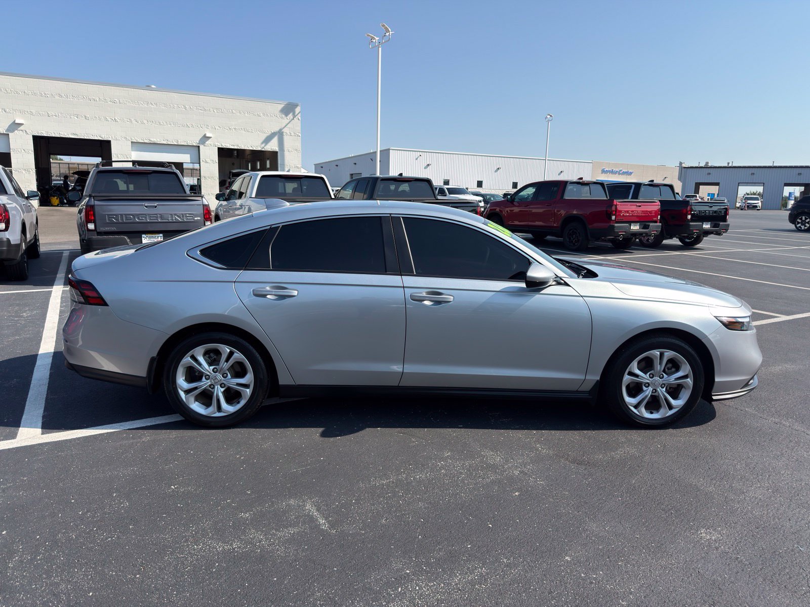 Used 2024 Honda Accord LX image 9