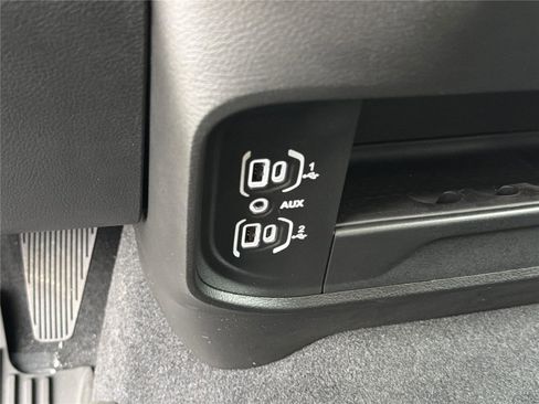 Used 2026 RAM 3500 Tradesman image 32