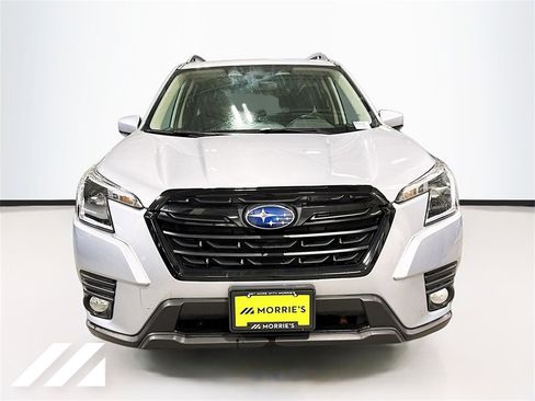 Certified 2022 Subaru Forester Premium image 2