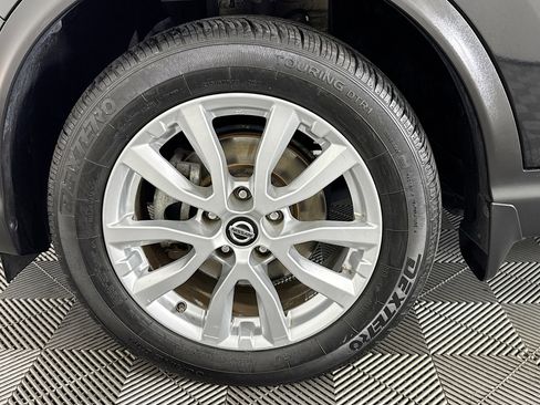 Used 2020 Nissan Rogue Sport SV w/ Technology Package image 37