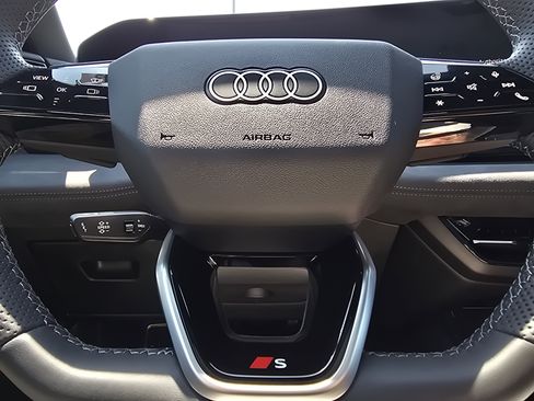 New 2025 Audi S6 e-tron Premium Plus image 24