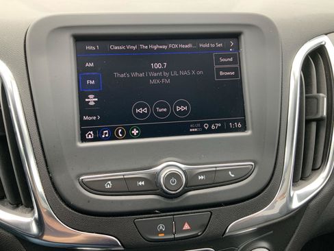 Used 2024 Chevrolet Equinox LT w/ LPO, Floor Liner Package FWD image 35