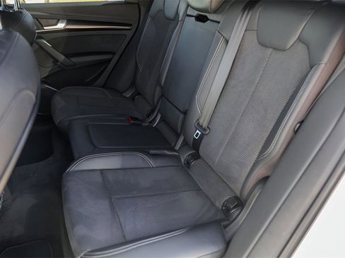 Used 2020 Audi SQ5 Premium Plus image 26