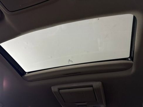 Used 2018 Honda Pilot Elite image 29