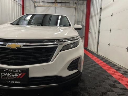 Used 2023 Chevrolet Equinox LT AWD/4WD image 8