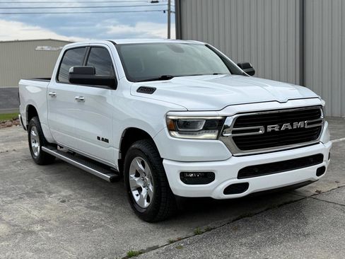 Used 2019 RAM 1500 Big Horn AWD/4WD image 3
