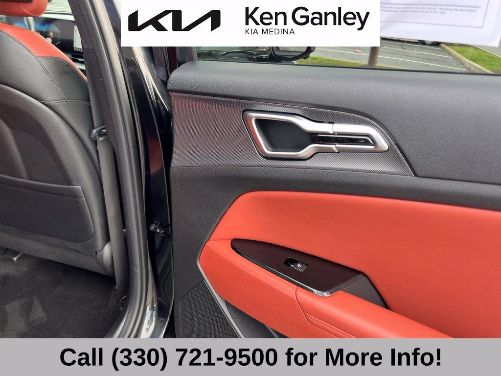 Certified 2024 Kia Sportage SX AWD/4WD image 54