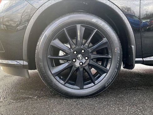 Used 2024 Nissan Murano SV w/ SV Midnight Edition Package image 9