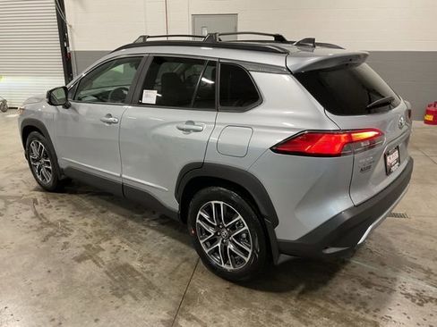 New 2026 Toyota Corolla Cross XLE image 4