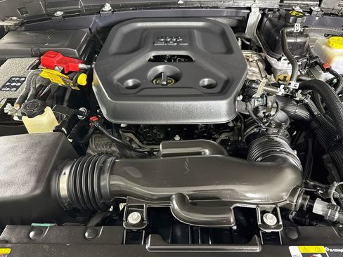Used 2023 Jeep Wrangler Unlimited Rubicon w/ LED Lighting Group AWD/4WD image 32