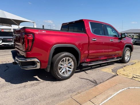 Used 2019 GMC Sierra 1500 SLT w/ SLT Premium Plus Package AWD/4WD image 4