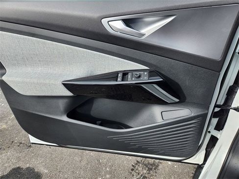 New 2026 Volkswagen ID.4 Pro image 21