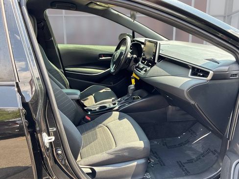 Used 2021 Toyota Corolla SE w/ Carpet Mat Package (TMS) FWD image 18