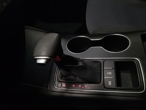 Used 2020 Kia Sorento LX image 26